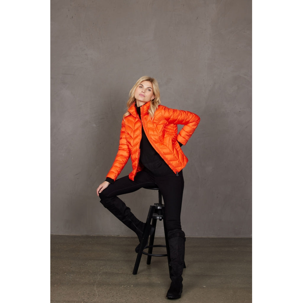 Junge Daisy Kv. 62 36-Bright orange