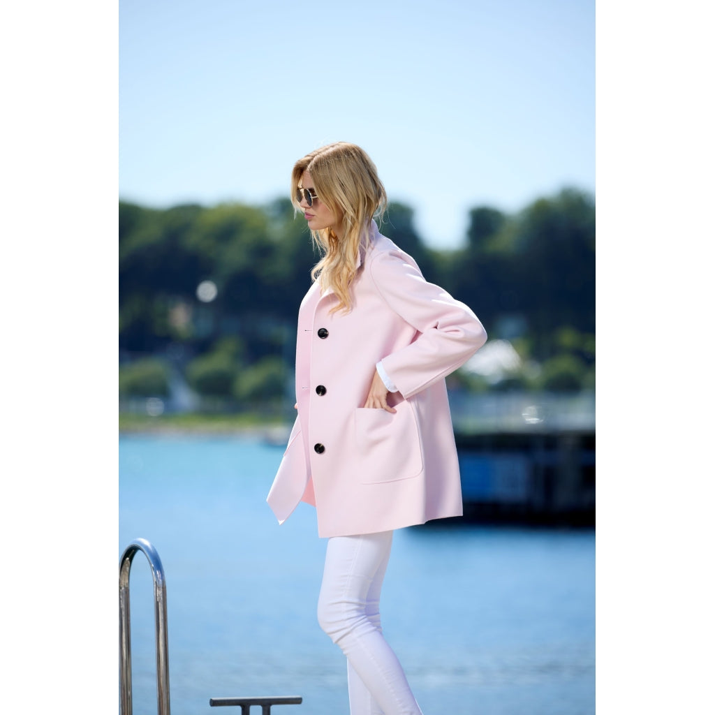 Junge Nanna Kv. 13 33-Rose