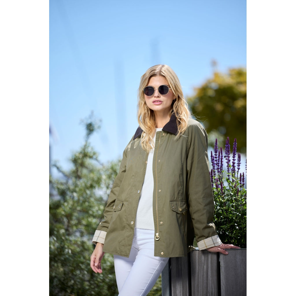 Junge Natasja Kv. 45 45-Olive