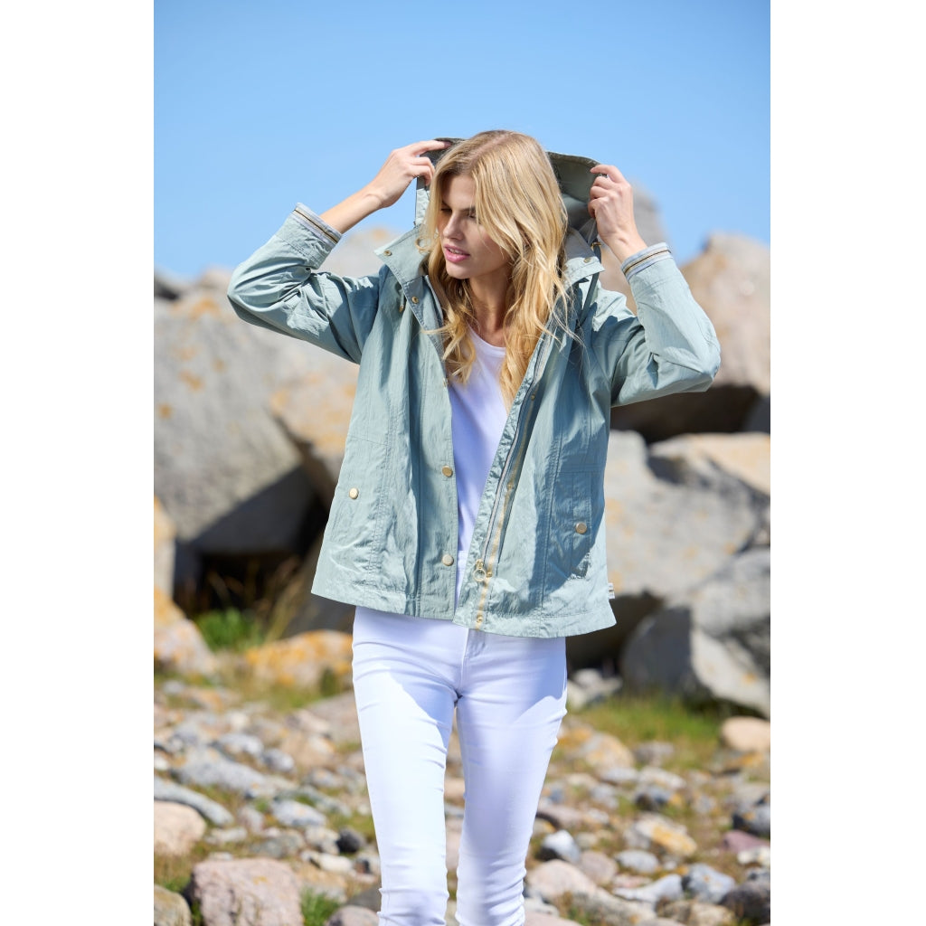 Junge Noma Kv. 75 44-Sage