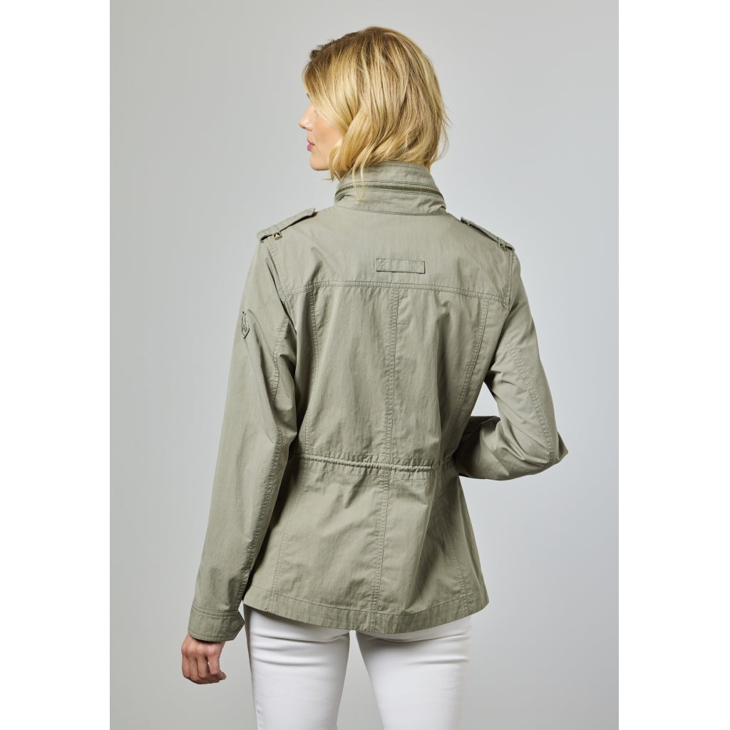 Junge Nala Kv. 46 42-Light Olive